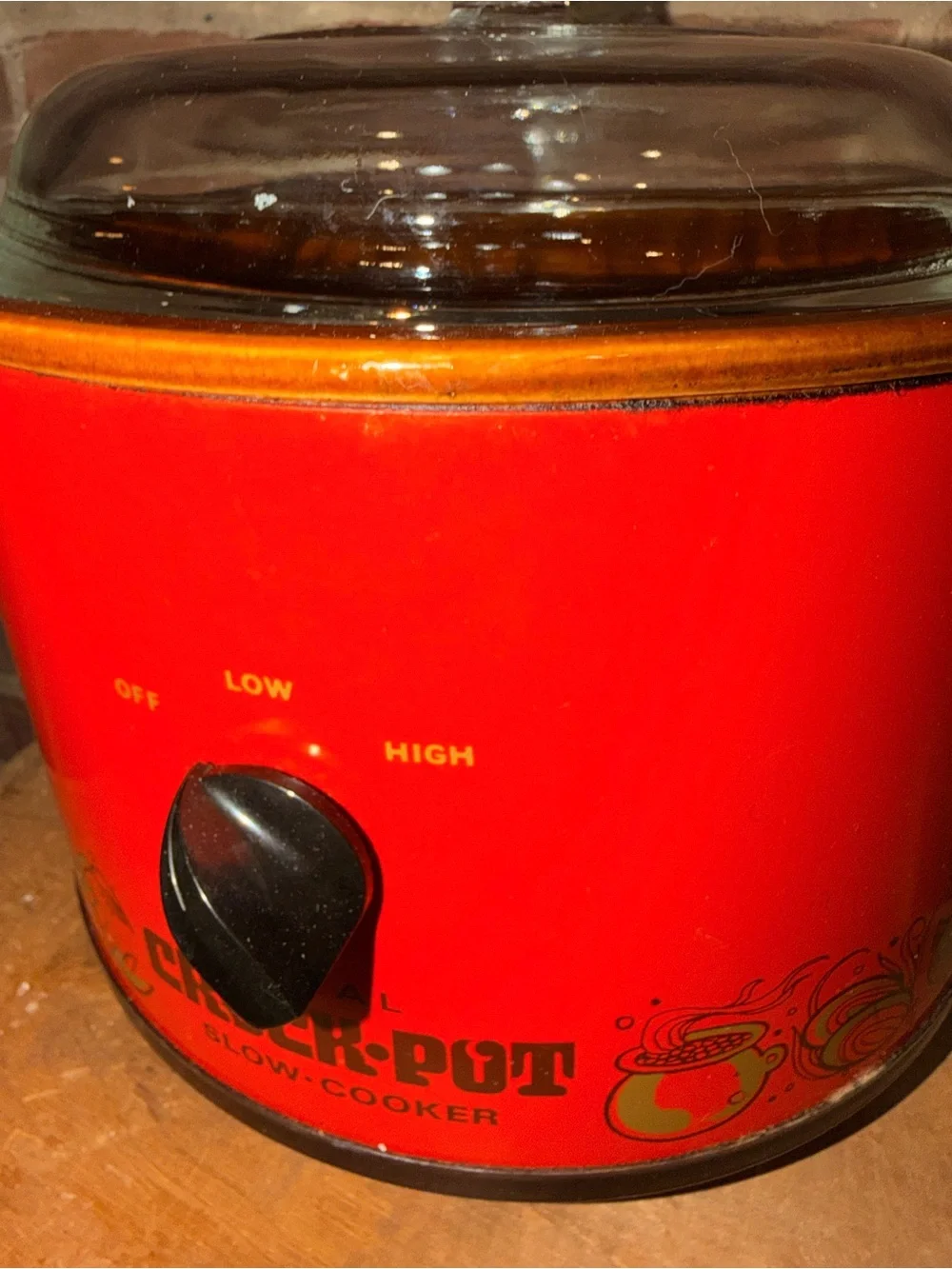 Crock-Pot Red Slow Cooker Vintage Spice Design 70s Kitchenware Rival